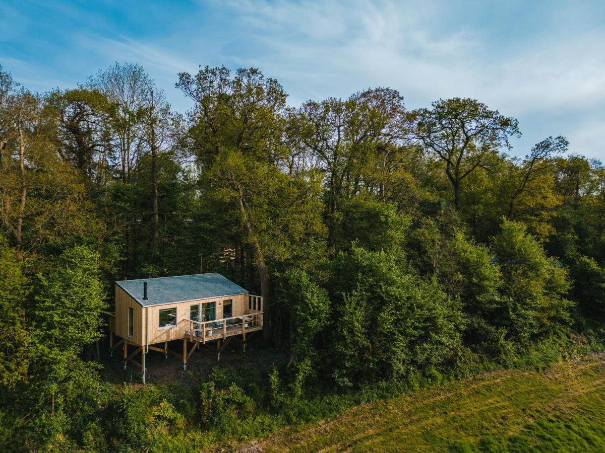 Chalet Rewildthings Treehouses Gloucester