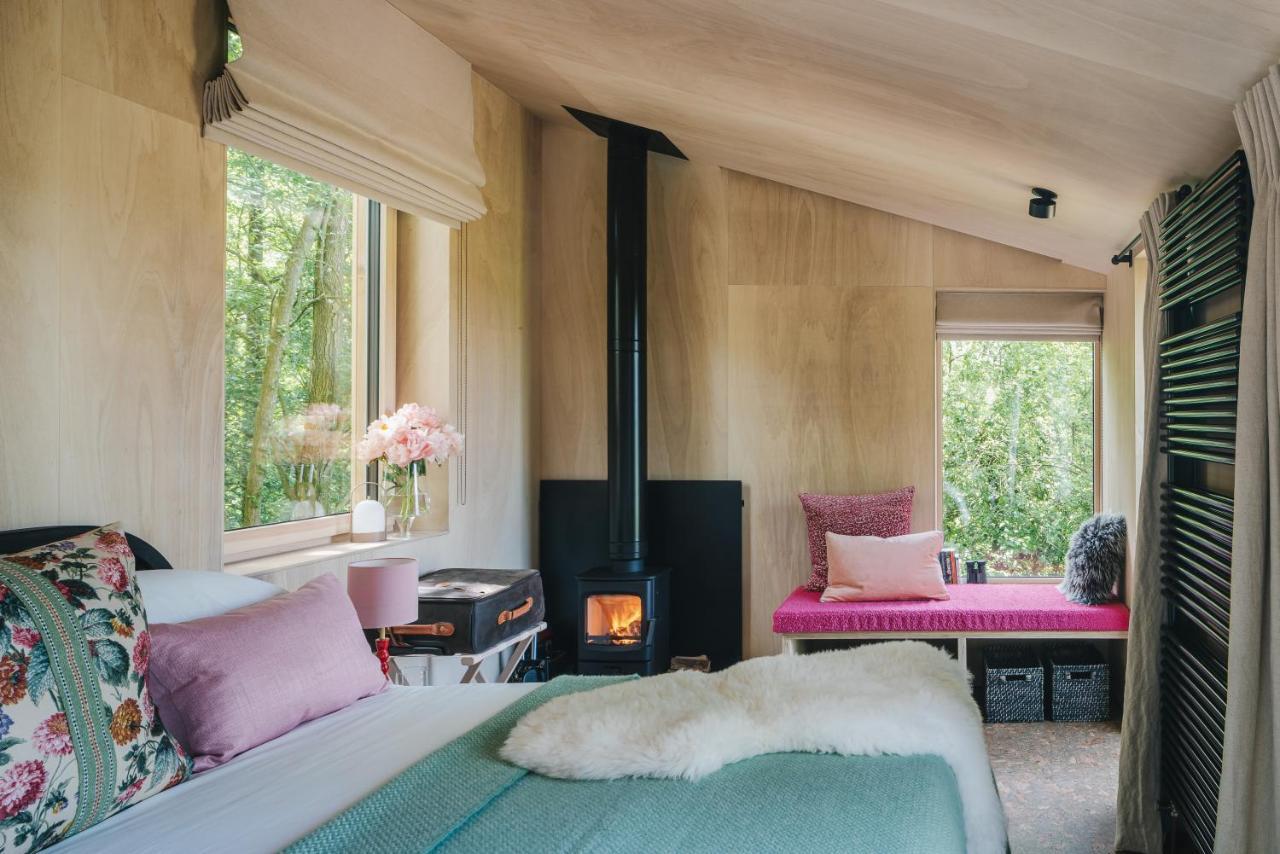Rewildthings Treehouses Chalet *