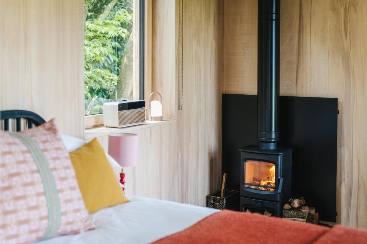 Rewildthings Treehouses Chalet Gloucester