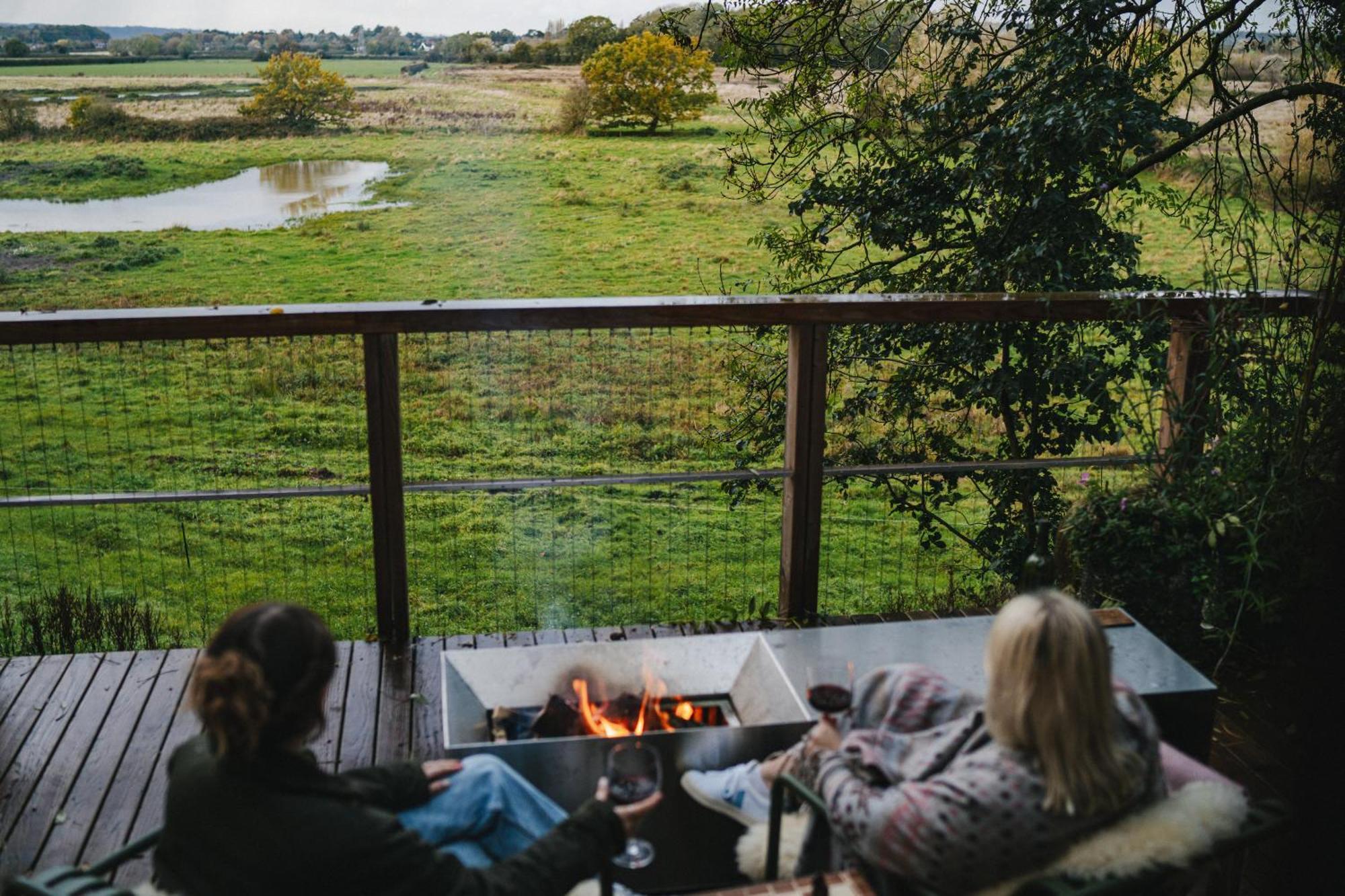 Rewildthings Treehouses Chalet Gloucester