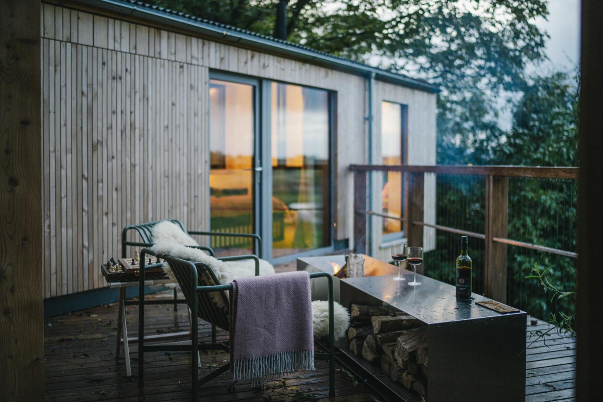 Rewildthings Treehouses Chalet *